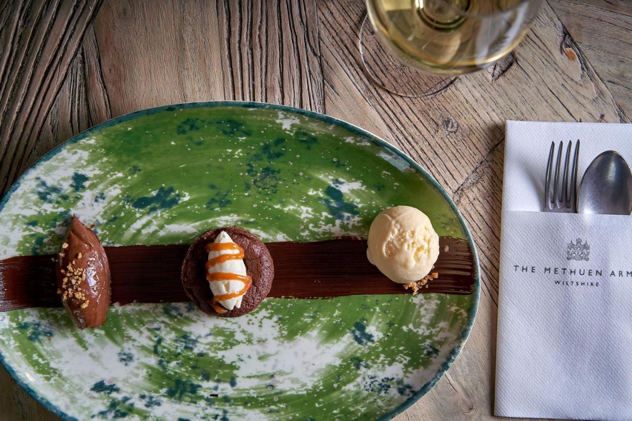 The Methuen Arms Hotel Corsham Exterior photo A dessert at The Merchant Hotel